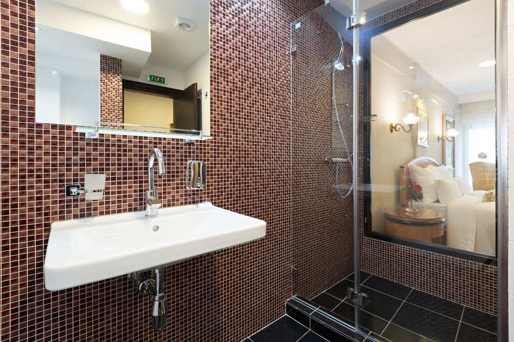 Hotel Sterling Garni Belgrad Exterior foto